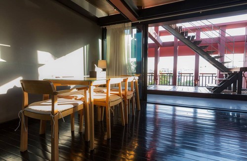 Si Yaek Maha Nak House | LoogChoob Homestay