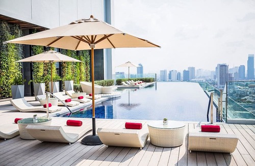 Samre Hotel | Avani+ Riverside Bangkok Hotel