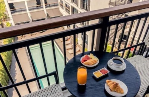 Nimman Hotel | Buri Siri Hotel
