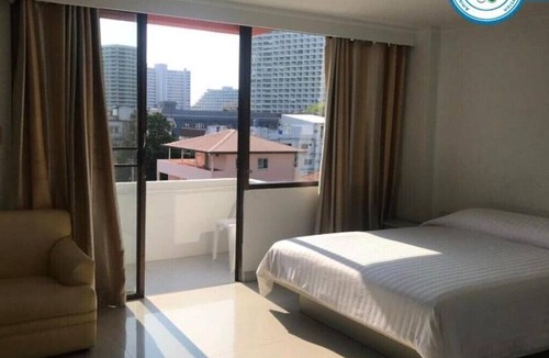 South Pattaya Hotel | Palette Jomtien Longstay