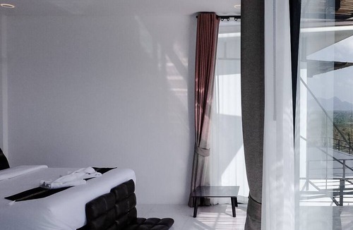 Ban Ta Khun Villa | Caligo Resort