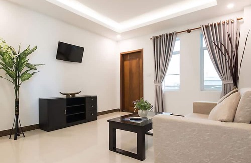 Mean Chey Apartment | The amenities and ease of a hotel along with comforts of your Own Home