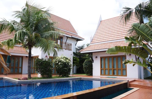 Rayong Villa | VIP Chain Resort Pool Villa