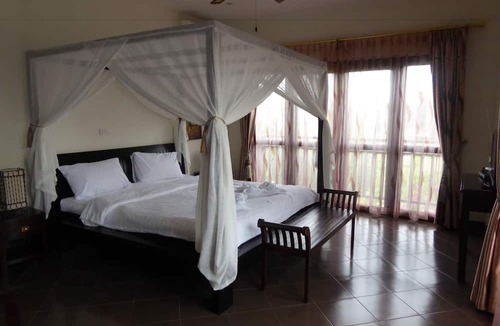 Rayong Villa | Tropicana Beach Villa at VIP Resort