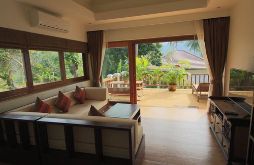 Mae Nam Villa | Tropical Season Villa Resort