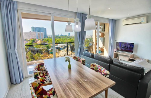 South Pattaya Apartment | Atlantis Residence - Huge Saltwater Waterpark, Gym & Kids Playground - Free Parking