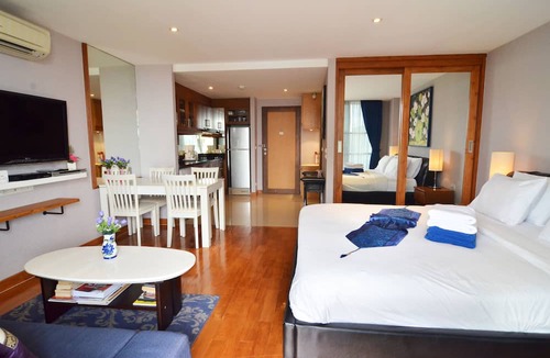 Chang Khlan Apartment | Twin Peaks, 515, 5 star studio.