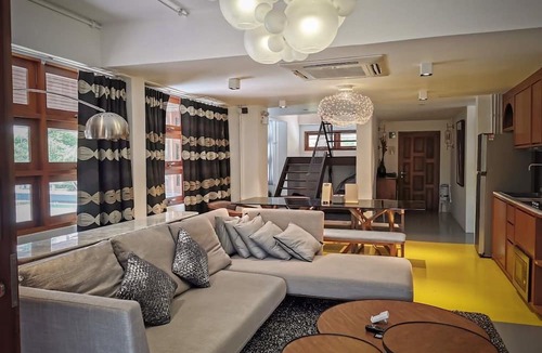 Hat Chao Samran Villa | RealRare - The outing villas Phetchaburi