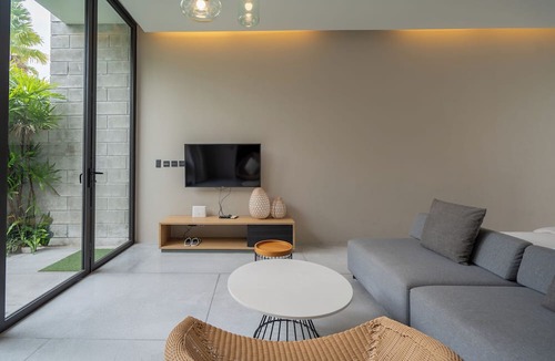 Bang Sare Villa | Oceanphere Villa by Prop Hopper