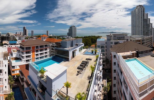 Pratumnak Hill Apartment | C-View Boutique