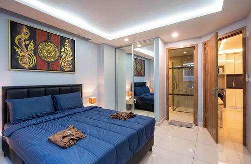 Pratumnak Hill Apartment | C-View Boutique
