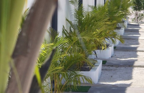 Koh Rong Villa | WHITE BEACH RESORT LONGSET