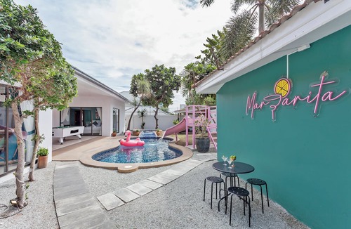 Pratumnak Hill House | 3-bedroom house in awesome Pattaya City with AC comfort