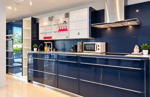 Kathu House | 5 bedroom & bathroom, Golf view villa, near Patong. Peacful & private.