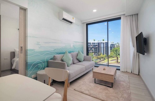 Laguna Apartment | Skypark Aurora Building 3 in Laguna by Banyan Living