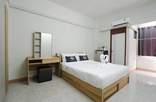 Khlong Nung Apartment | RoomQuest SPS Hotel and Residence