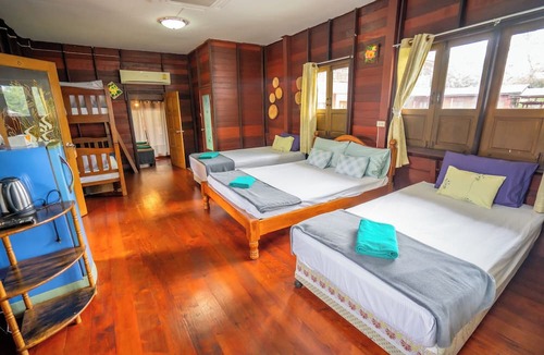 Sam Phran Villa | Ban Suan Bang Toei Homestay