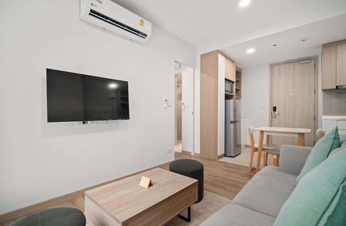Laguna Condo | Skypark Aurora, Two-Bedroom 2B Ground Floor