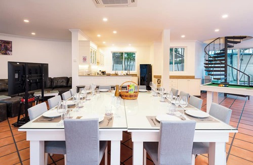 Nong Prue Villa | Villa Danubia - Huge luxury party pool villa 425m2 4br 4bth