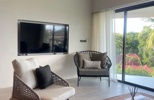 Bophut Villa | Beachside Residence