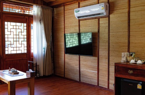 Thong Pha Phum Boat Rental | Long Chuan River Kwai