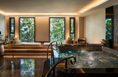 Wichit Hotel | V Villas Phuket - MGallery Collection