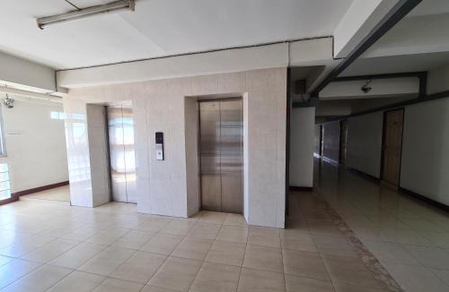 Mueang Samut Prakan District Apartment | เดอะสตาร์เพลส The Star Place
