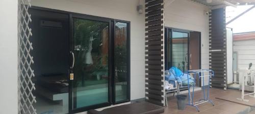 Koh Lan Bed & Breakfast | Kram mawinresort khoalan