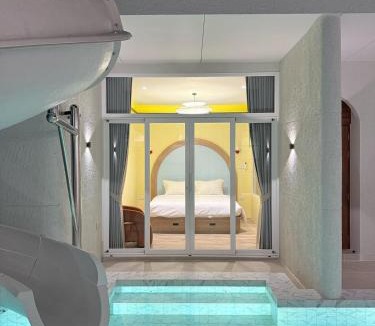 Pak Nam Pran Villa | Lively Holiday Home at Leleaf Sea Beach Pool Villa with Slider Near Beach