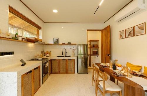 Chaloklum Villa | Teak 2BR Villa Chaloklum Bali-Style Design
