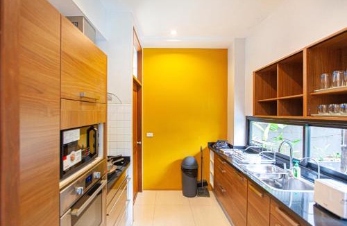 Khlong Tan Nuea House | Gather at Phrom Phong