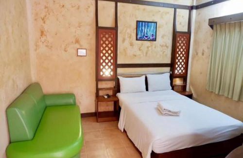 Hat Yai Hotel | Chalet De Palm Resort Hatyai