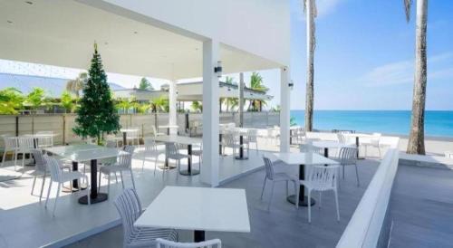 Khlong Khut Resort | Chaolao Sea Breeze Resort