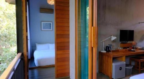 Samut Songkhram Hotel | The Buffalo Amphawa