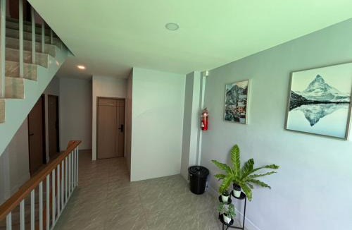Thanon Phetchaburi Hostel | Wan Residence Ratchatewi