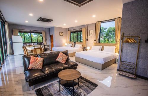 Nakhon Si Thammarat Villa | The Green Space - Private Garden Suit