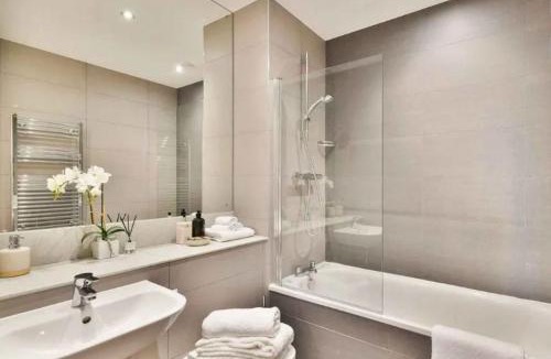 Wat Sam Phraya Resort | Allen Home