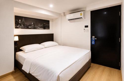 Bangkok Central Business District Hostel | The Blocks Hostel Sukhumvit 10