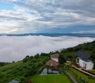 Chiang Rai Hotel | Above The Clouds - Chiang Rai