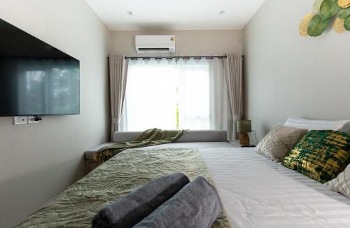 Ban Bo Han Apartment | Pool access apartments Serenity Nai Yang