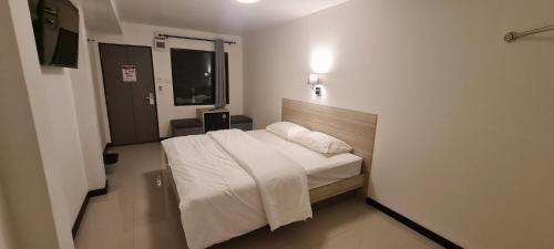 Ban Phaeo Hostel | ห้องพักรายวัน168