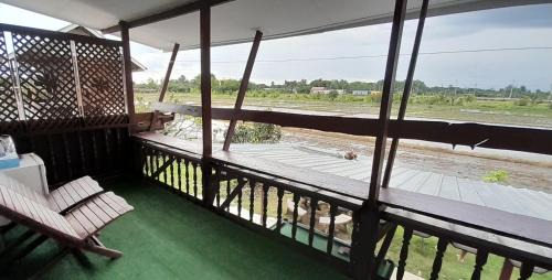 Thung Satok House | ต้นกล้าฟาร์มสเตย์&พิซซ่าบ้านสวน