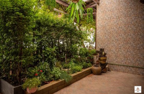 Vientiane House | Mekong River Retreat