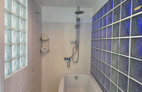 Nai Harn Villa | Naiharn Beach Holiday Pool Villa 4, Rawai