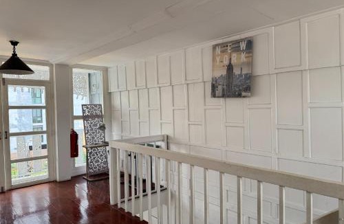 Nonthaburi Resort | Aran Colonial House & Cafe Ngamwongwan