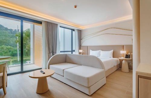 Sa Khu Apartment | Sea Heaven Apart-Hotel near Beach by Tropiclook