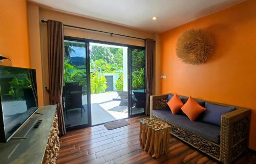 Khuekkhak Cabin | Exotic Boutique Hotel
