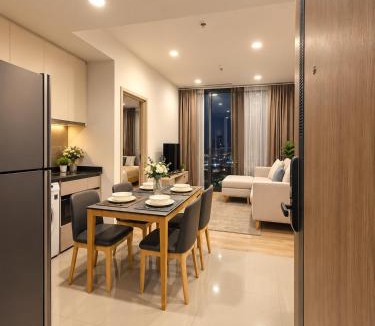 Khlong Tan Apartment | Oka haus, swimming pool and gym