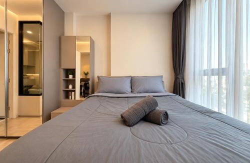Khlong Tan Apartment | Oka haus, swimming pool and gym