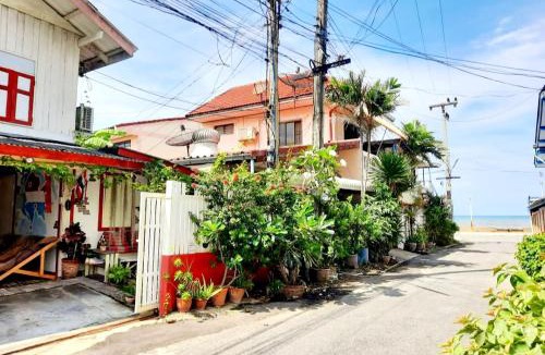 Prachuap Khiri Khan House | ThaiMex Cafe & Homestay Adults Only